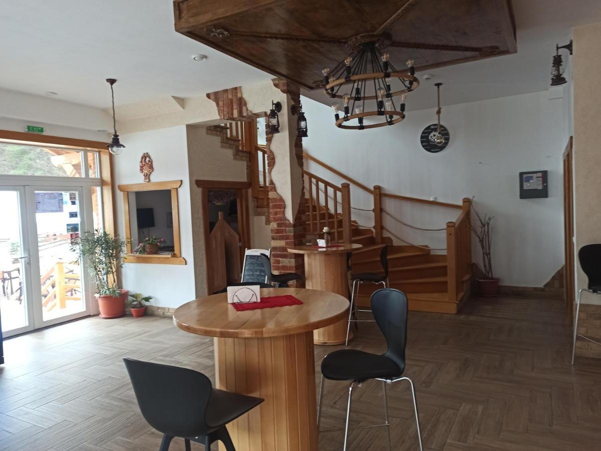 Pensiunea Popas Pop, Strambu-Baiut, Maramures Exterior foto