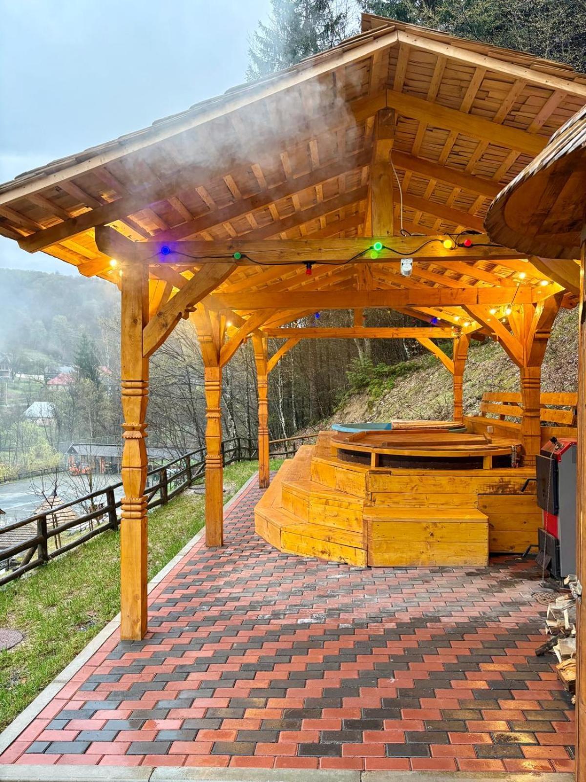 Pensiunea Popas Pop, Strambu-Baiut, Maramures Exterior foto